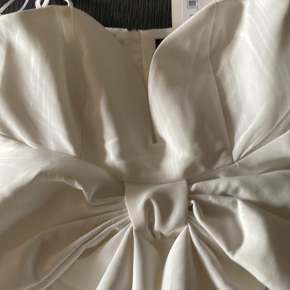 Bardot Annabelle Bow Mini Dress (Reception Look, After Party, Bachelorette) - Picture 3 of 8